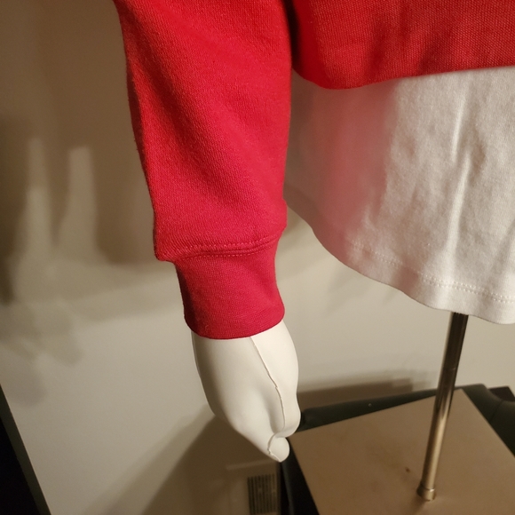 Graphic Cropped Sweatshirt - Picture 4 of 5